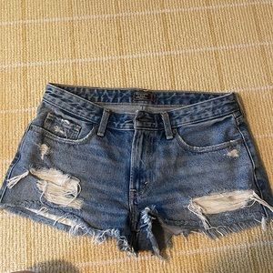 Abercrombie jean shorts size 27